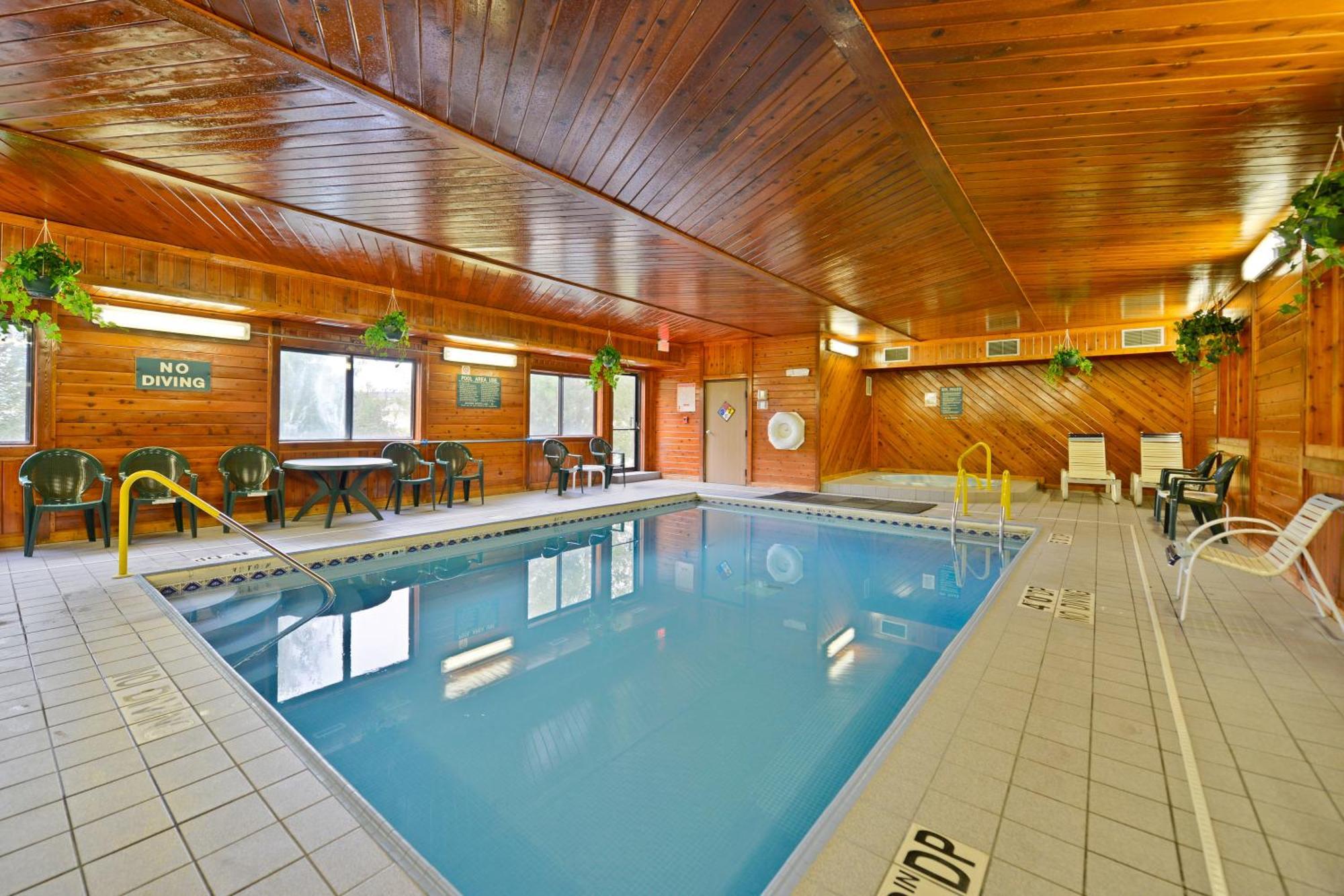 Days Inn By Wyndham Topeka Exteriér fotografie